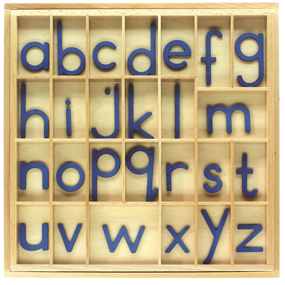 Medium Movable Alphabet: International Print - Blue
